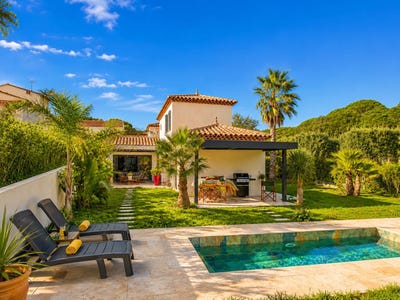 /international/fr/sainte-maxime-provence-alpes-cote-d-azur-310109110352/