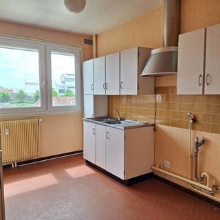 /international/fr/le-creusot-burgundy-310099971995/