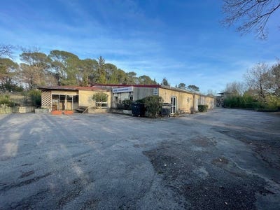 /international/fr/saint-christol-les-ales-languedoc-roussillon-310094339937/