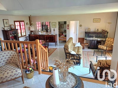 /international/fr/thorigny-sur-oreuse-burgundy-310100005483/