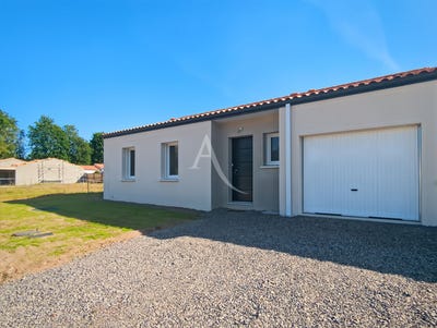 /international/fr/challans-pays-de-la-loire-310108263046/
