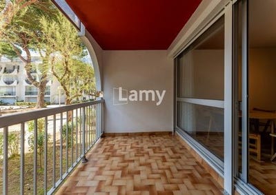 /international/fr/la-grande-motte-languedoc-roussillon-310098772994/