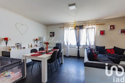 /international/fr/rives-de-l-yon-pays-de-la-loire-310100572422/?lang=en
