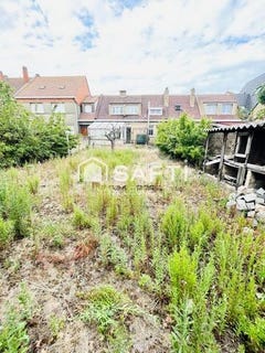 /international/fr/les-moeres-calais-310099685303/?lang=en