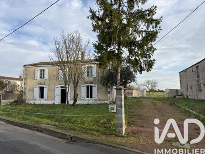 /international/fr/mauze-sur-le-mignon-charente-310108370582/