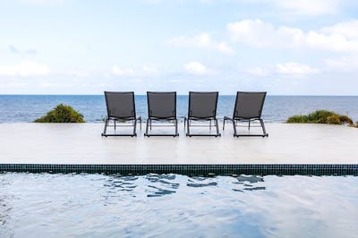 /international/fr/porto-vecchio-corsica-310097798372/