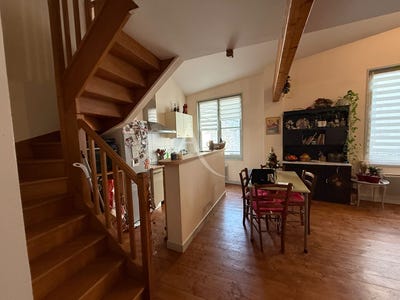 /international/fr/saintes-charente-310108894092/