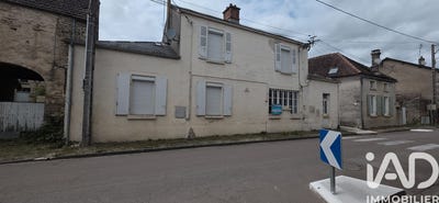 /international/fr/sennevoy-le-bas-burgundy-310108260653/