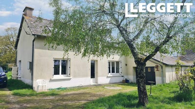 /international/fr/carentoir-brittany-310102844060/