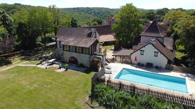 /international/fr/salvagnac-cajarc-midi-pyrenees-310107561692/