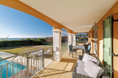 /international/fr/nice-provence-alpes-cote-d-azur-310110358801/