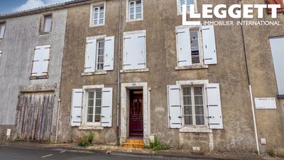 /international/fr/la-chataigneraie-pays-de-la-loire-310108618715/