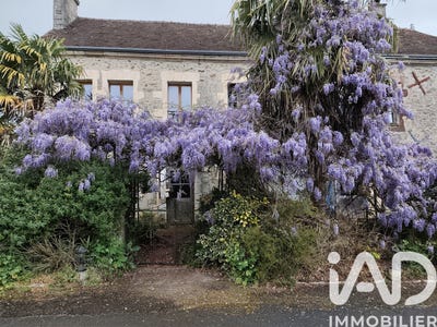 /international/fr/neufchatel-en-saosnois-pays-de-la-loire-310107009116/