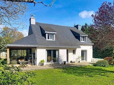 /international/fr/pluvigner-brittany-310107023792/
