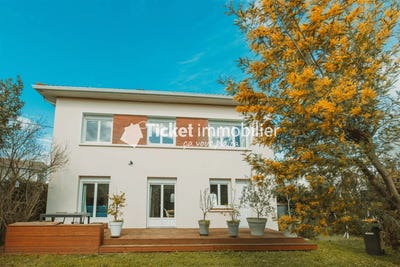 /international/fr/colomiers-midi-pyrenees-310108729165/