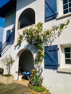 /international/fr/cambo-les-bains-aquitaine-310108244685/
