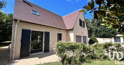 /international/fr/thoiry-ile-de-france-310100989968/