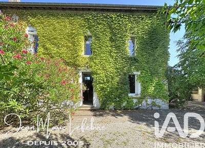 /international/fr/les-roches-de-condrieu-rhone-310106994061/