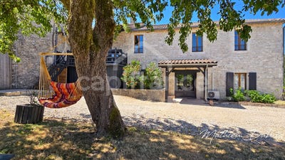 /international/fr/loubes-bernac-aquitaine-310109868506/