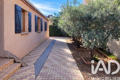 /international/fr/fontes-languedoc-roussillon-310106511700/