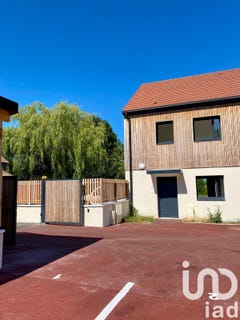 /international/fr/jouars-pontchartrain-ile-de-france-310098290358/