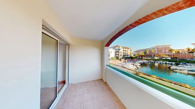 /international/fr/frejus-provence-alpes-cote-d-azur-310108465750/