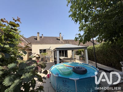 /international/fr/villeneuve-la-guyard-burgundy-310109092799/