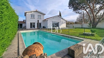 /international/fr/martillac-aquitaine-310104592320/