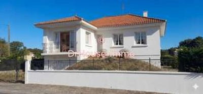 /international/fr/commequiers-pays-de-la-loire-310109077681/