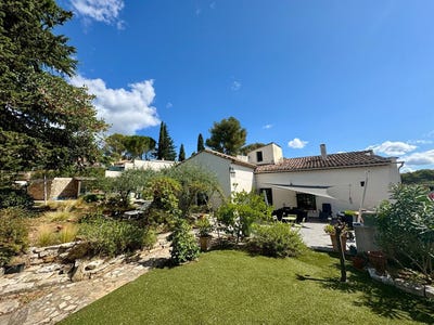 /international/fr/nimes-languedoc-roussillon-310120012842/
