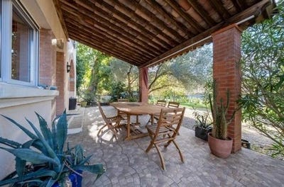 /international/fr/puylaurens-midi-pyrenees-310106779280/