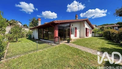 /international/fr/bidart-aquitaine-310108559781/