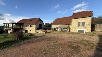 /international/fr/lissac-et-mouret-midi-pyrenees-310107555228/