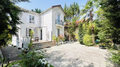 /international/fr/villemomble-ile-de-france-310100278427/?lang=zh-cn