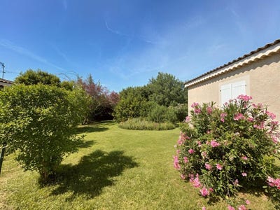/international/fr/aubenas-rhone-310109023271/