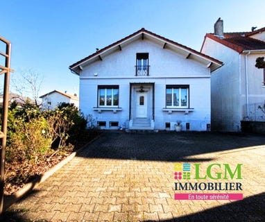 /international/fr/vic-le-comte-auvergne-310109096439/