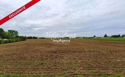/international/fr/voissay-charente-310105210383/