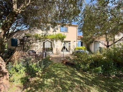 /international/fr/niort-charente-310107707495/