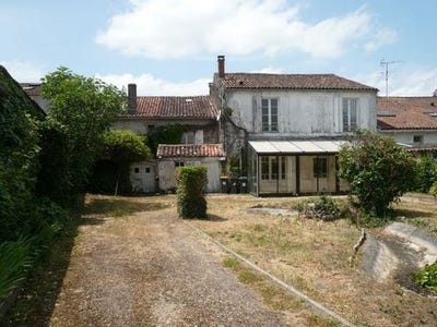/international/fr/cognac-charente-310100142316/