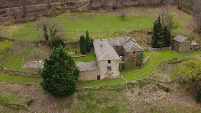 /international/fr/saint-etienne-vallee-francaise-languedoc-roussillon-120094915149/