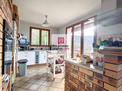 /international/fr/ugine-rhone-310108454645/