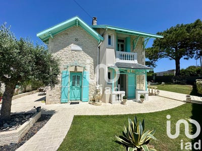 /international/fr/saint-palais-sur-mer-charente-310100487650/
