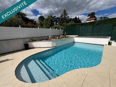 /international/fr/saint-martin-la-plaine-rhone-310105949044/