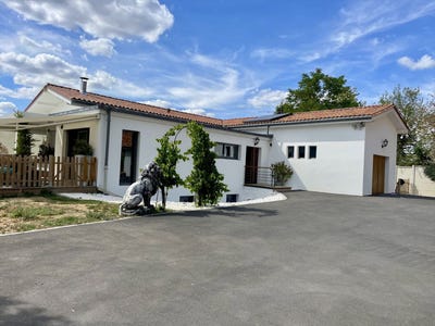 /international/fr/angouleme-charente-310110263332/