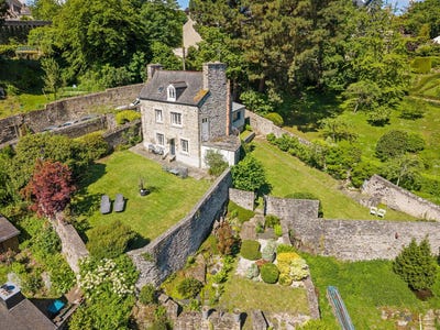/international/fr/dinan-brittany-310108649322/?lang=de