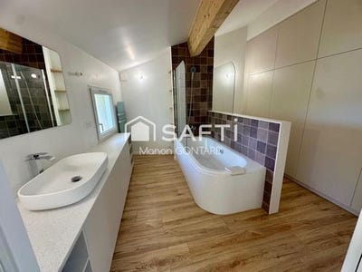 /international/fr/sollies-toucas-provence-alpes-cote-d-azur-310099724475/