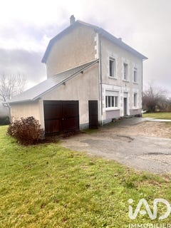 /international/fr/neuvic-entier-limousin-310105335907/