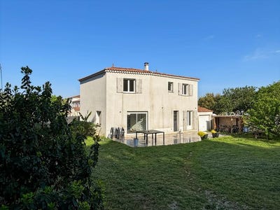 /international/fr/suze-la-rousse-rhone-310108036490/