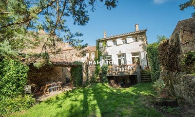 /international/fr/cordes-sur-ciel-midi-pyrenees-310107559542/