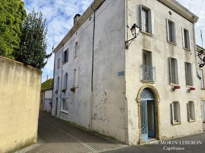 /international/fr/la-reole-aquitaine-120095663865/?lang=zh-tw